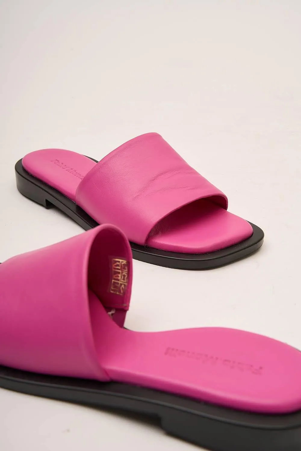 Alo Flop Fuchsia