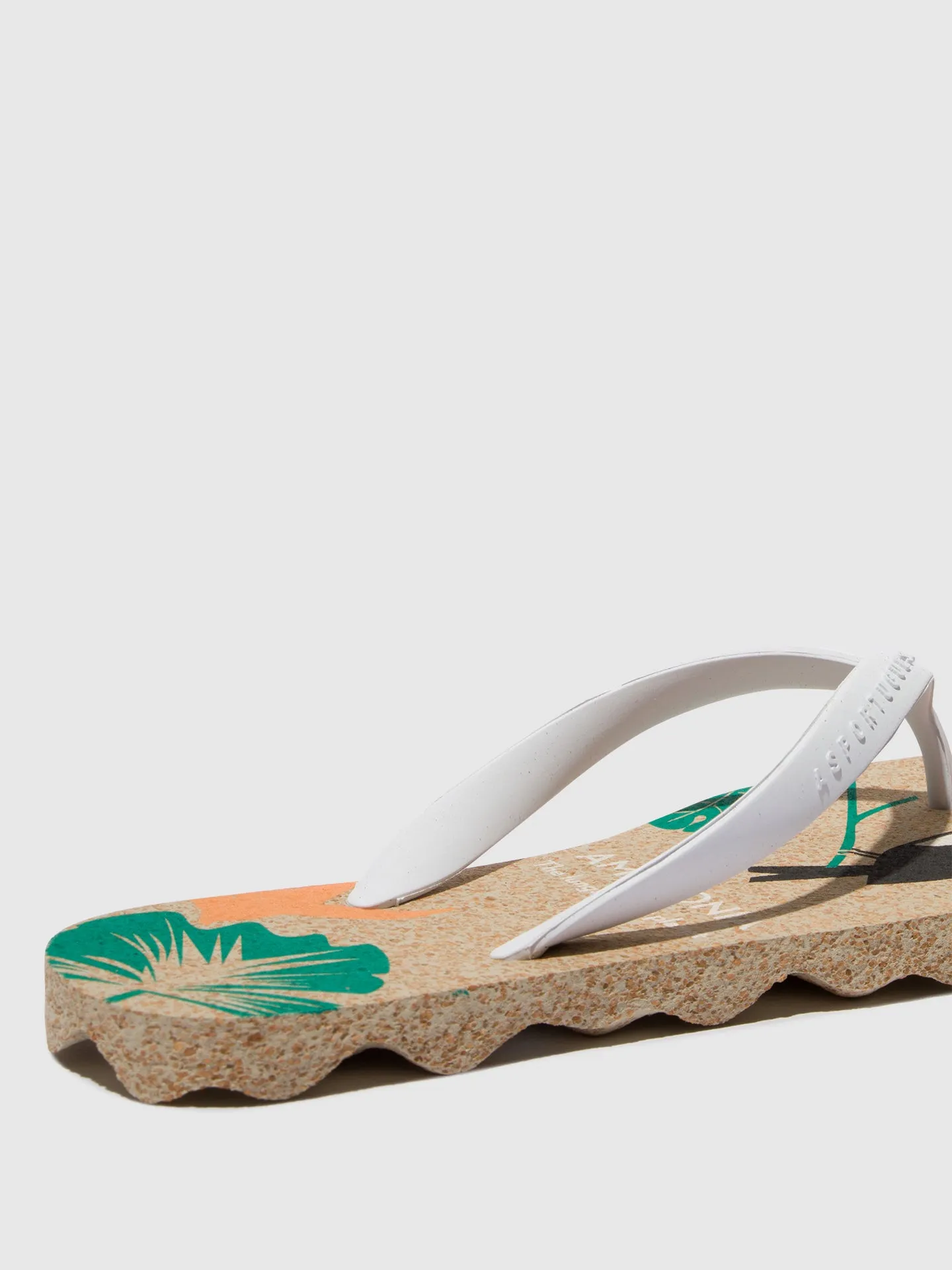 Beach Flip-Flops AMAZONIA Natural & white strap