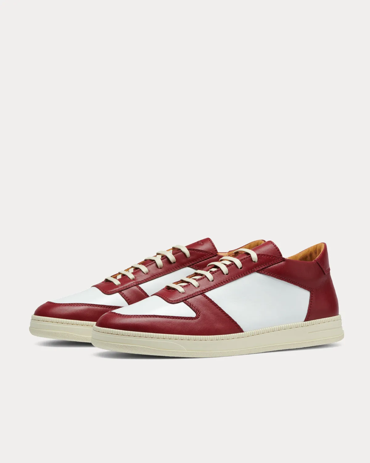 Cingo Merlot / White Low Top Sneakers