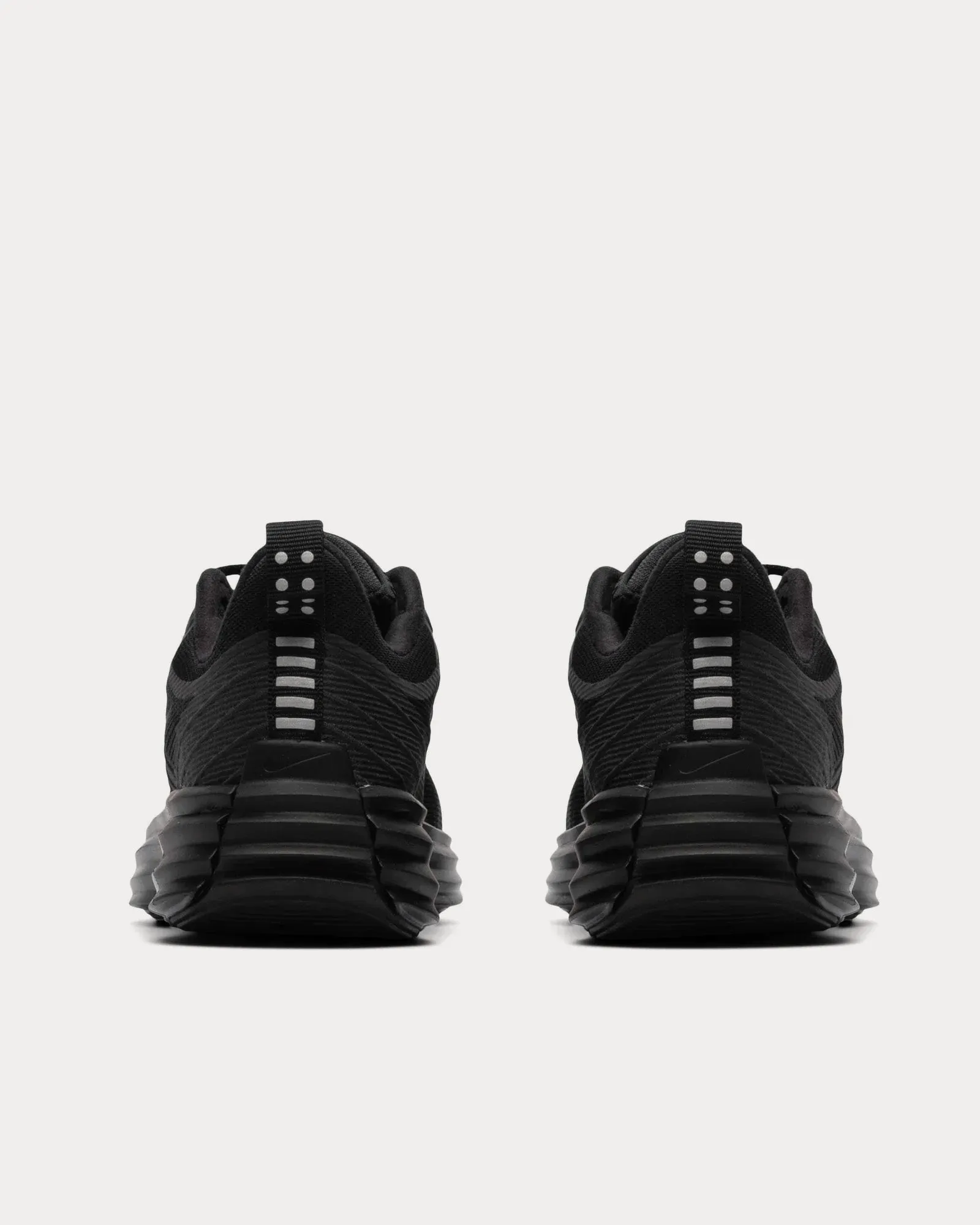 Lunar Roam Dark Smoke Grey Low Top Sneakers