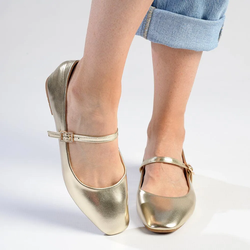 Madison Jackilee Pump With Buckle Strap - Gold