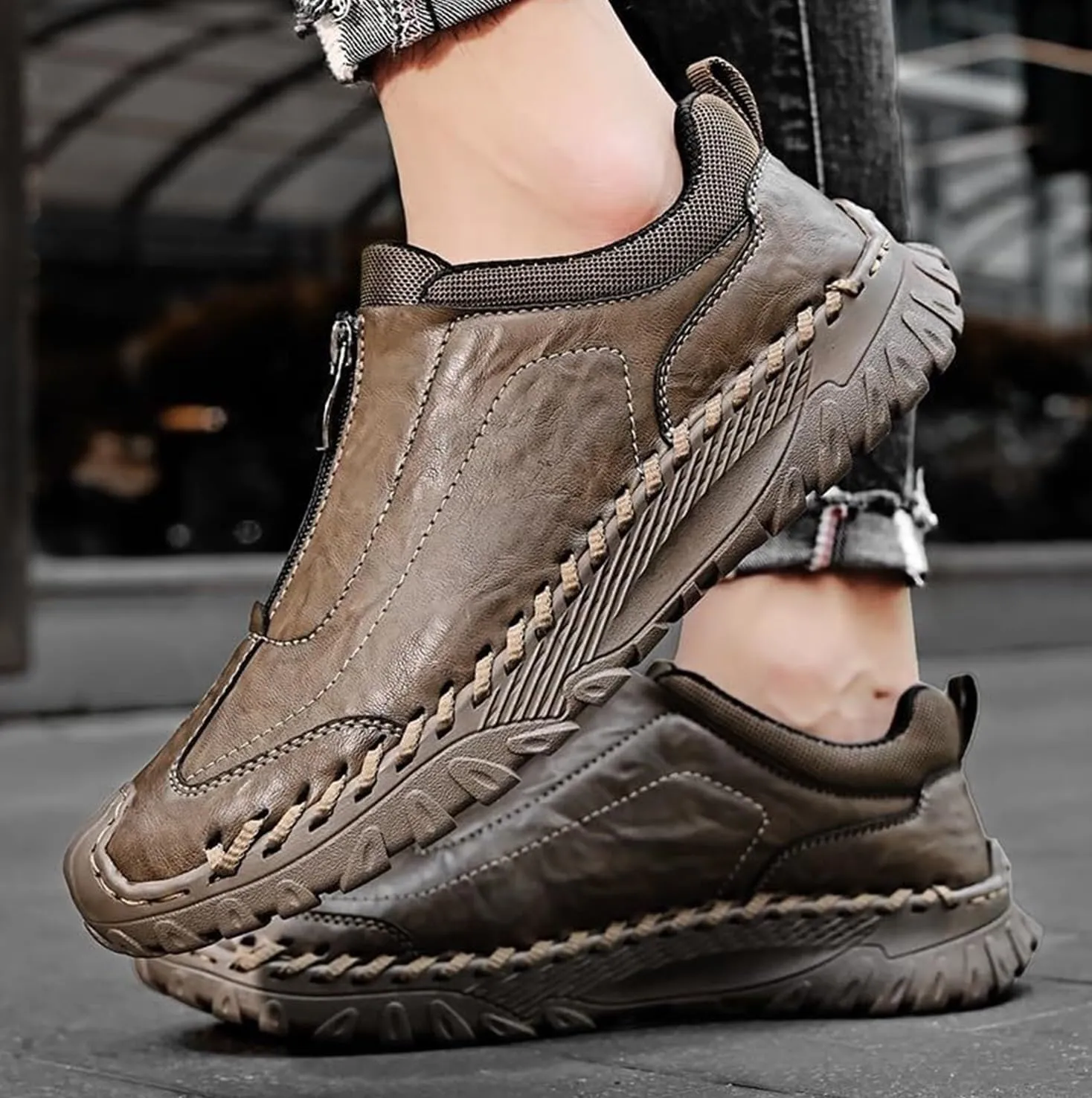 Men's Leather Loafers Italian Handmade Zipper Non-Slip Waterproof Casual Shoes Outdoor Sports Shoes Fashion Hiking Shoes