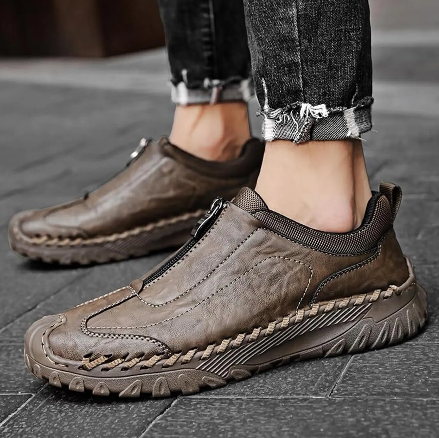 Men's Leather Loafers Italian Handmade Zipper Non-Slip Waterproof Casual Shoes Outdoor Sports Shoes Fashion Hiking Shoes