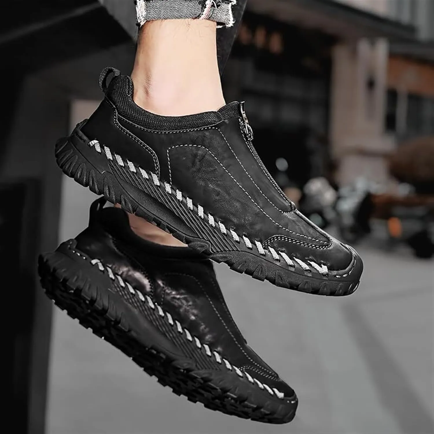 Men's Leather Loafers Italian Handmade Zipper Non-Slip Waterproof Casual Shoes Outdoor Sports Shoes Fashion Hiking Shoes