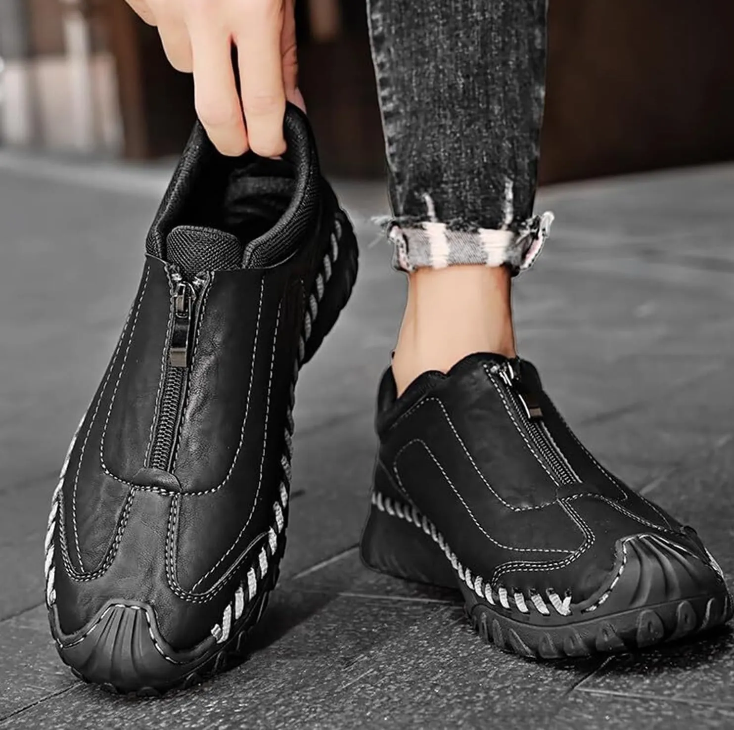 Men's Leather Loafers Italian Handmade Zipper Non-Slip Waterproof Casual Shoes Outdoor Sports Shoes Fashion Hiking Shoes