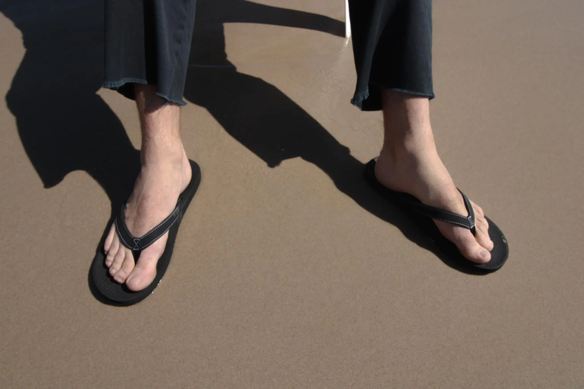 Men's Thongs - Contrast Stitch