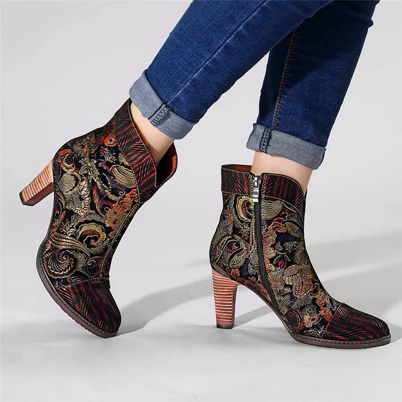 VINTAGE BLOCK HIGH HEELS