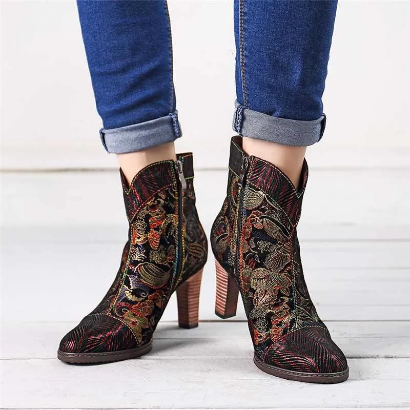 VINTAGE BLOCK HIGH HEELS